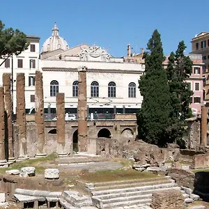 Relais Teatro Argentina Roma